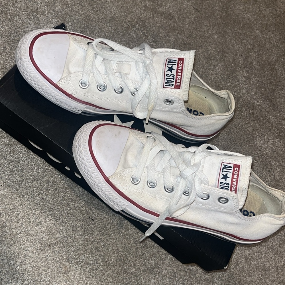 Converse- white chuck taylors